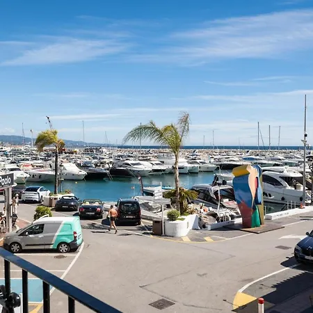 2-bedroom In Puerto Banus, Marbellac
