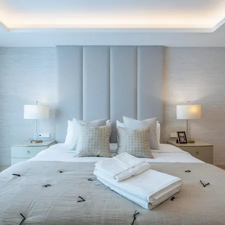 Apartment 2-bedroom In Puerto Banus, *