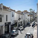 Διαμέρισμα 2-bedroom In Puerto Banus, *