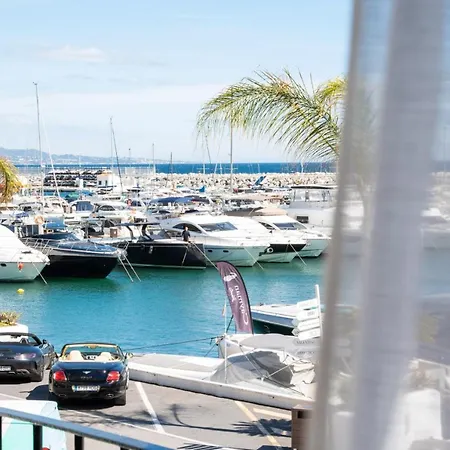 Appartamento 2-bedroom In Puerto Banus, Marbella