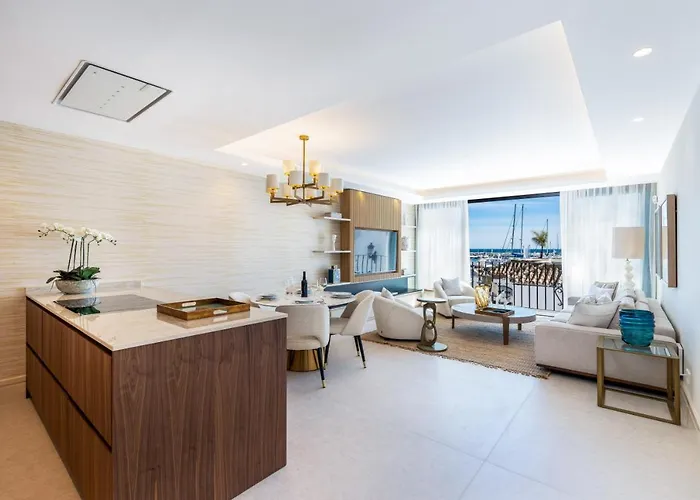 2-bedroom In Puerto Banus, Appartamento *