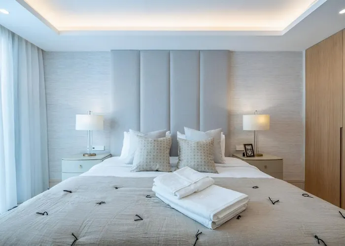 Apartment 2-bedroom In Puerto Banus, *
