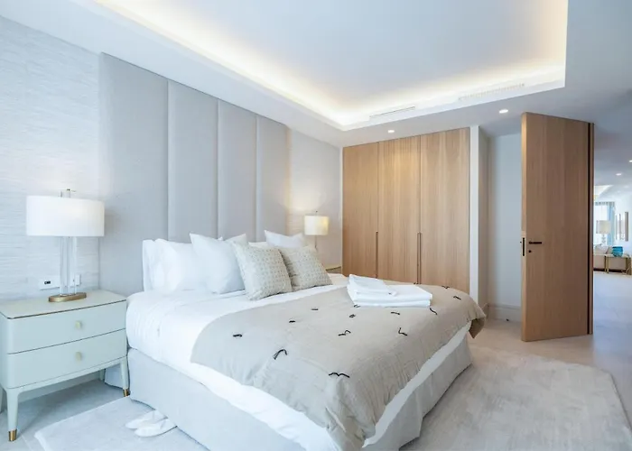 Apartment 2-bedroom In Puerto Banus, Marbella